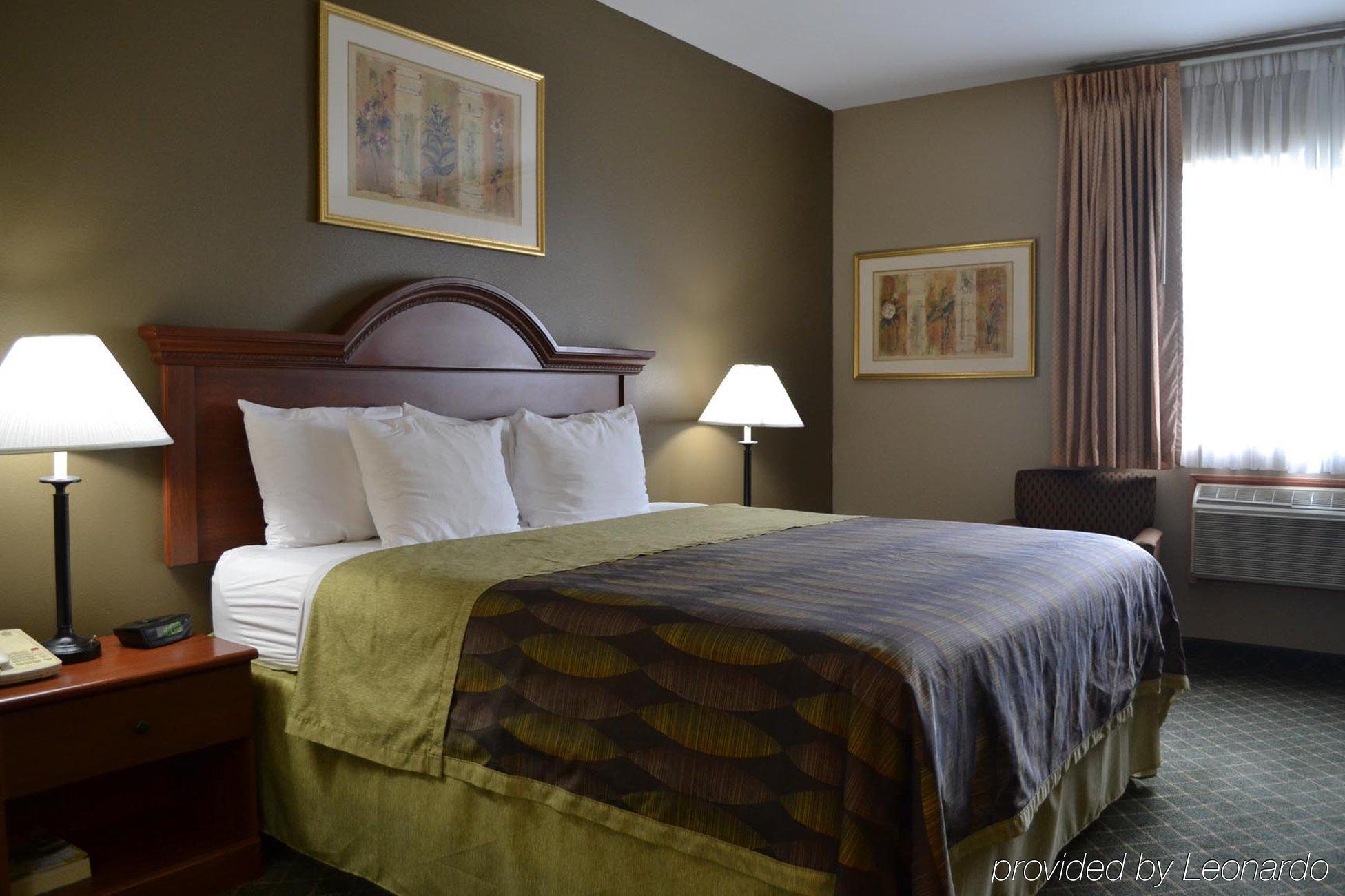 Hotel Western Inn&suites Tulsa